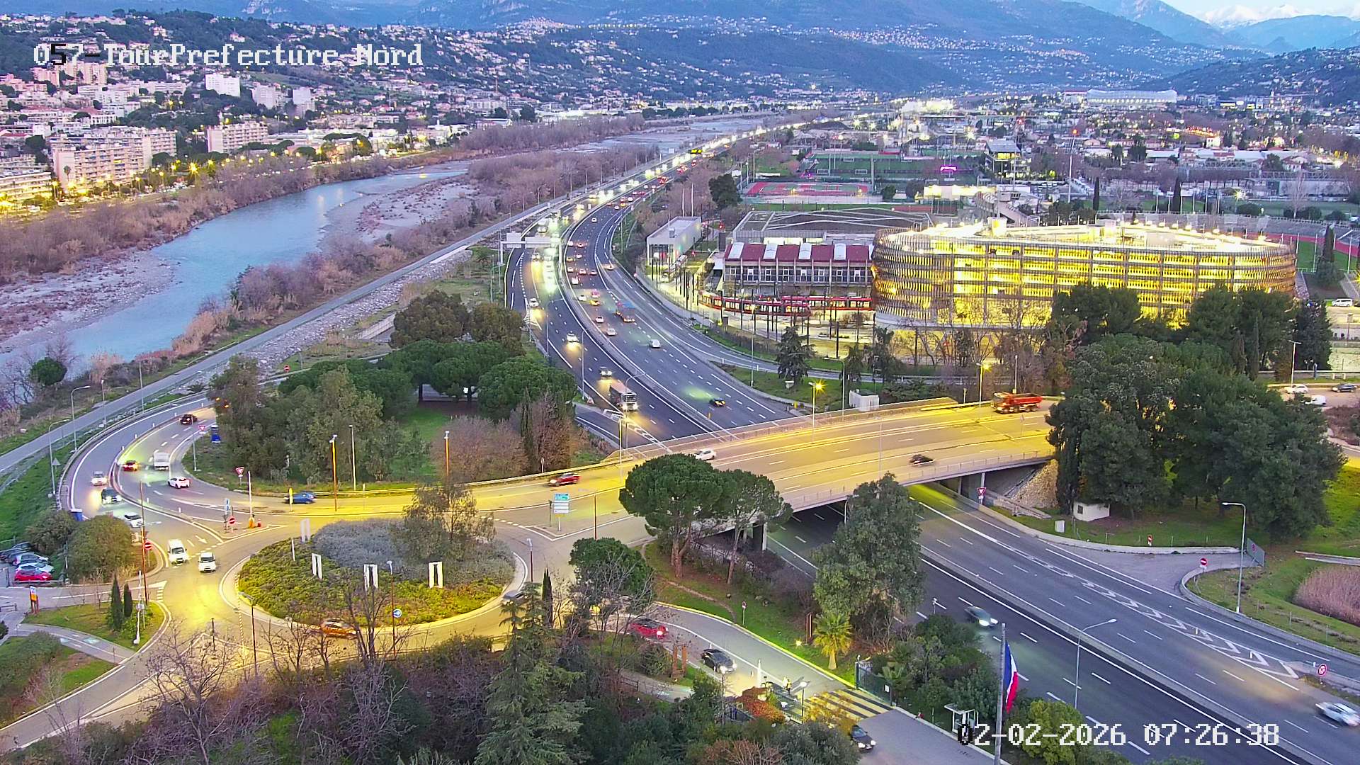 Caméra autoroute France - A8, Nice, à hauteur de la Préfecture des Alpes Maritimes, direction Antibes