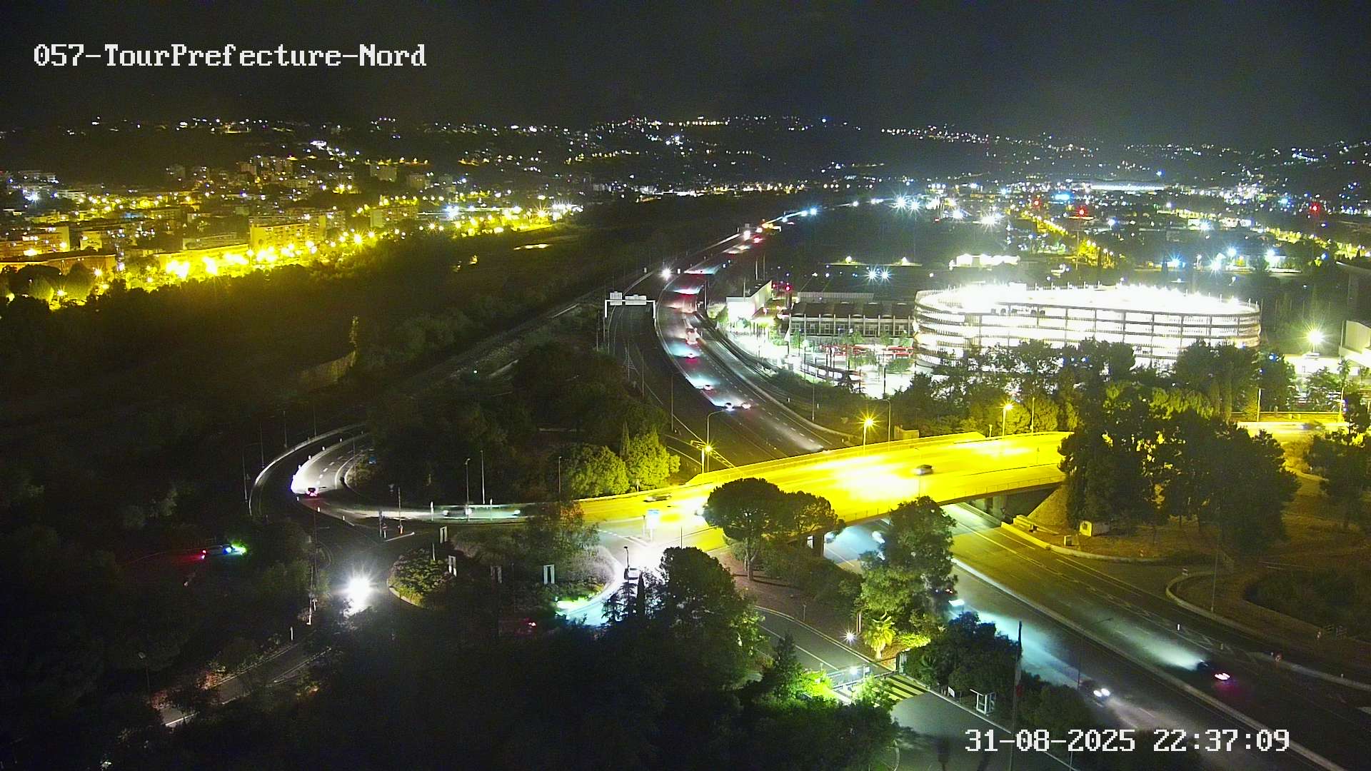 Caméra autoroute France - A8, Nice, à hauteur de la Préfecture des Alpes Maritimes, direction Antibes