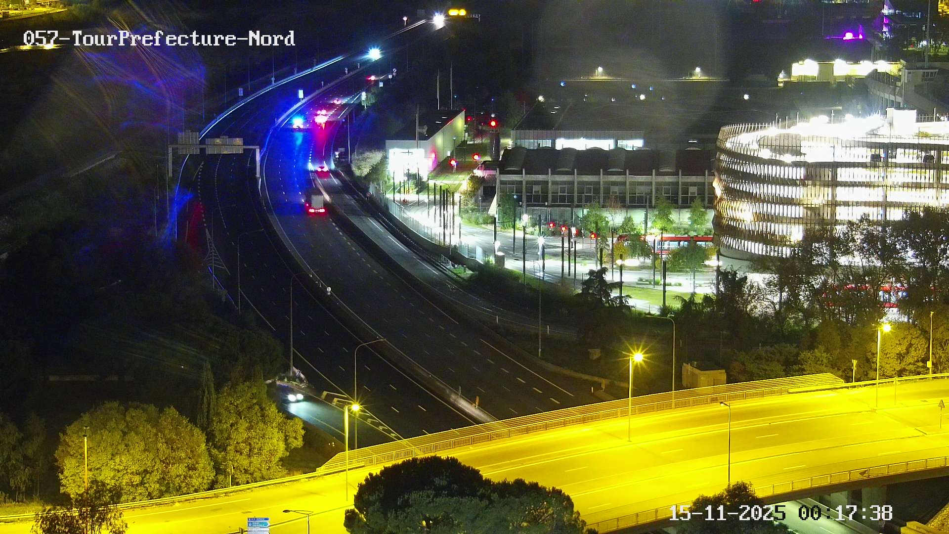 Caméra autoroute France - A8, Nice, à hauteur de la Préfecture des Alpes Maritimes, direction Antibes