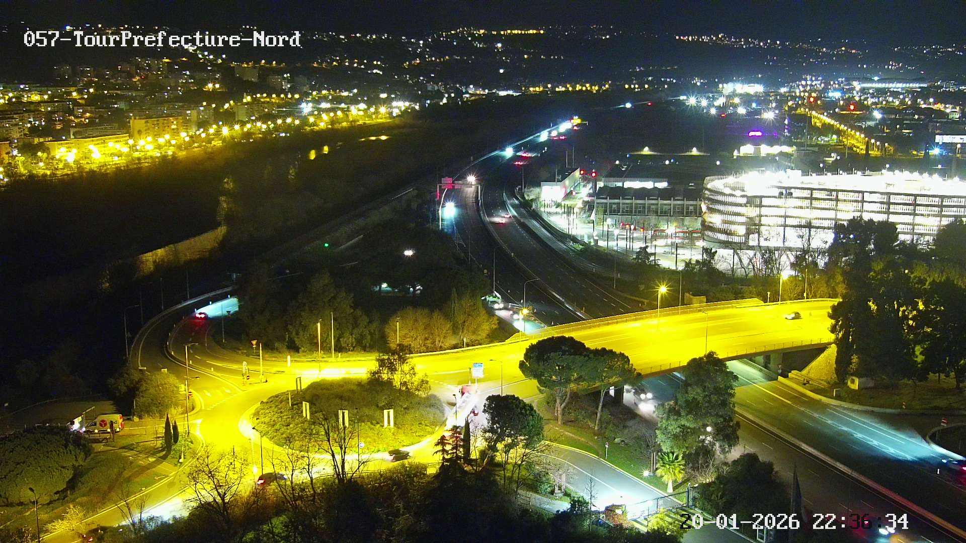 Caméra autoroute France - A8, Nice, à hauteur de la Préfecture des Alpes Maritimes, direction Antibes